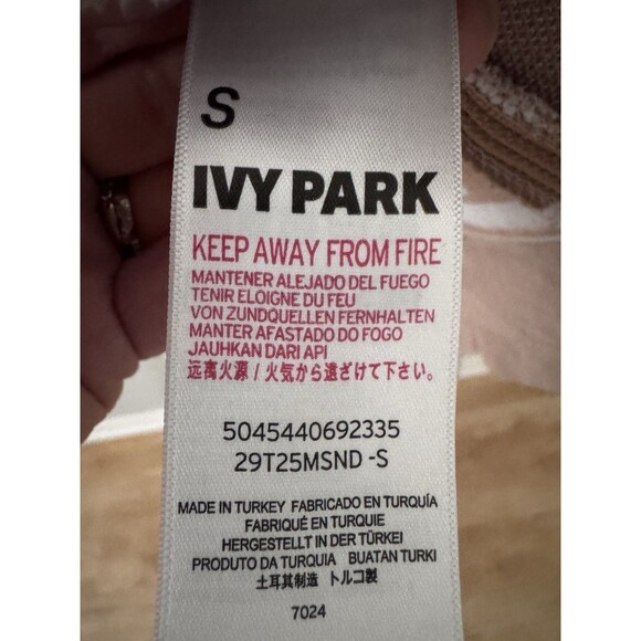 Ivy Park Spell Out Logo Boxy Cropped Top‎ Short Sleeve Shirt Brown Size Small - Picture 8 of 9